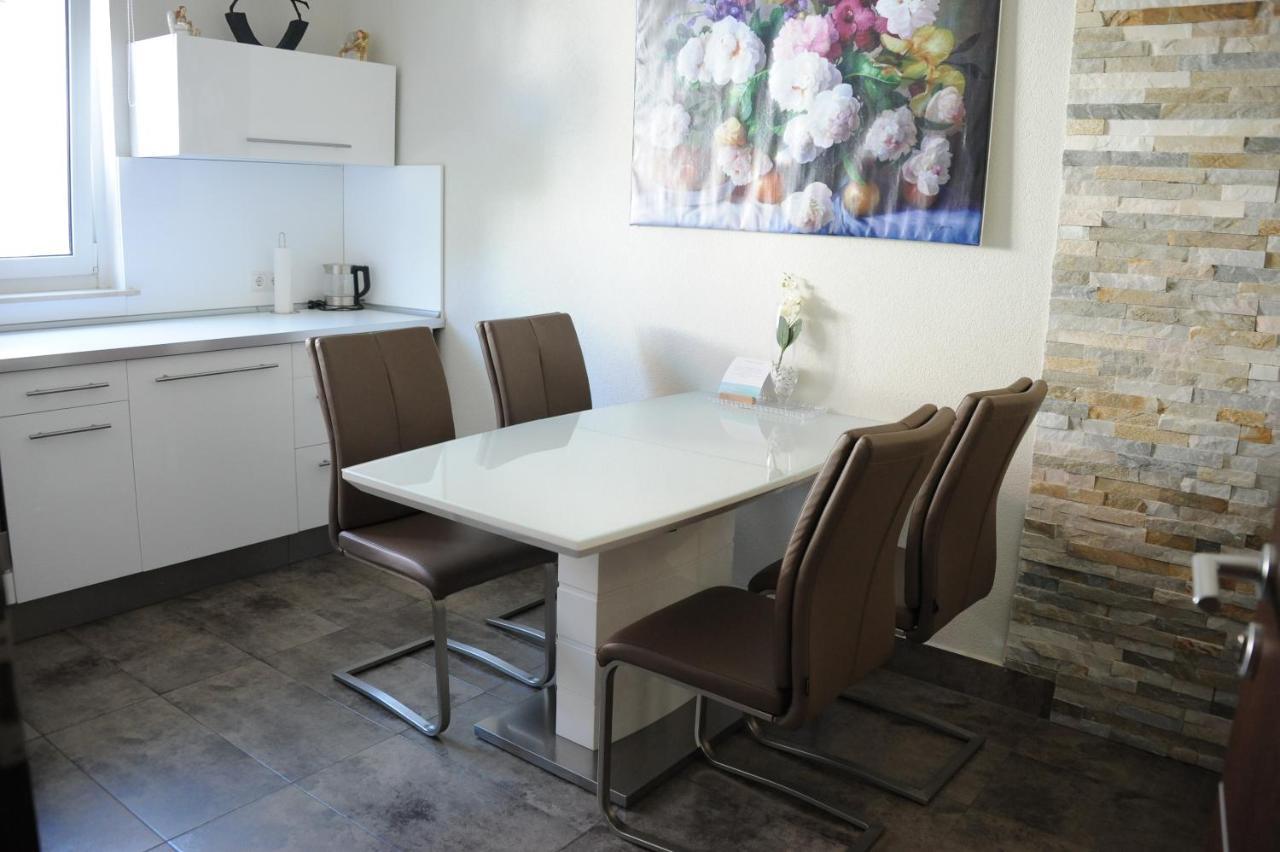 Ferienzimmer Ellisee, Kontaktloser Check-In Friedrichshafen Bagian luar foto
