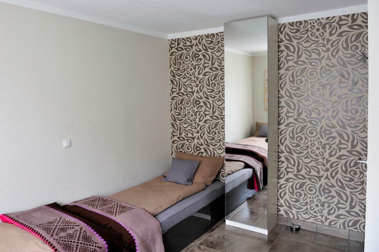 Ferienzimmer Ellisee, Kontaktloser Check-In Friedrichshafen Bagian luar foto